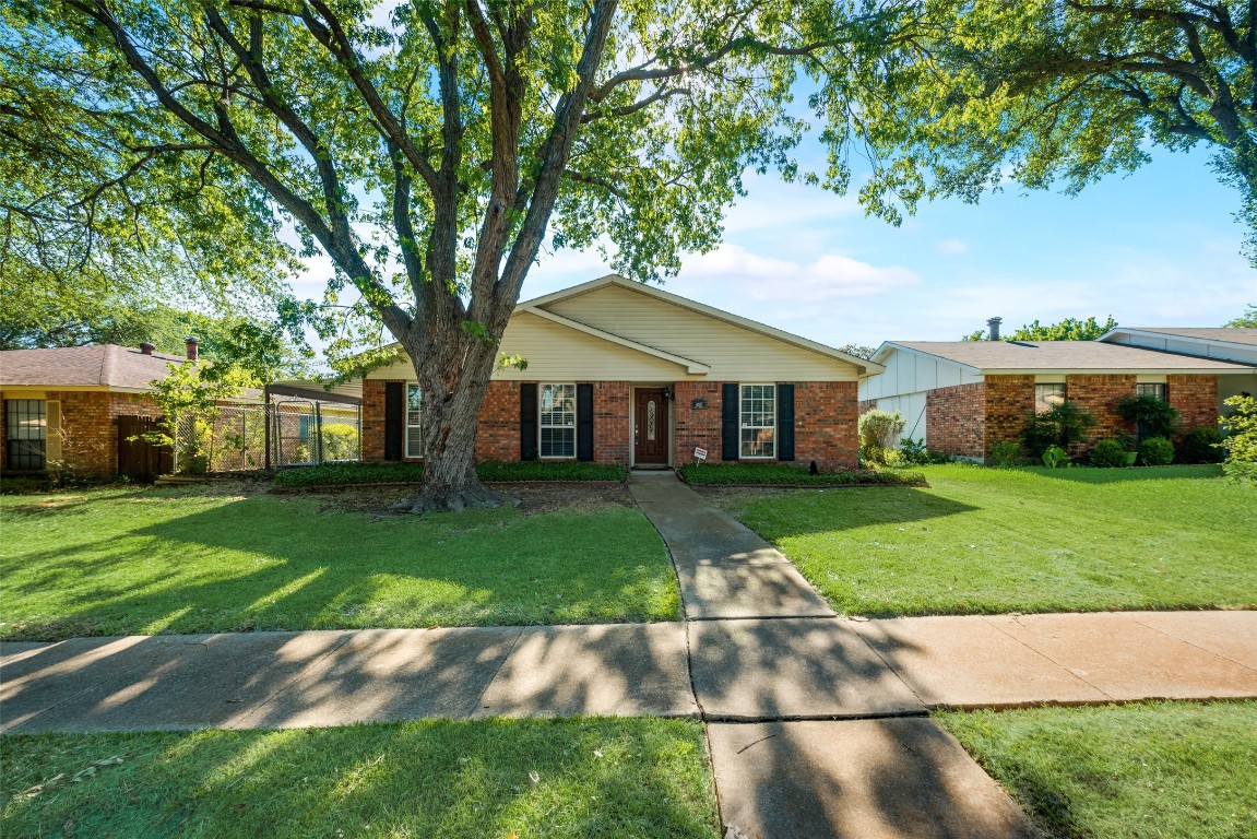 6317 Glenmoor Drive Garland TX 75043