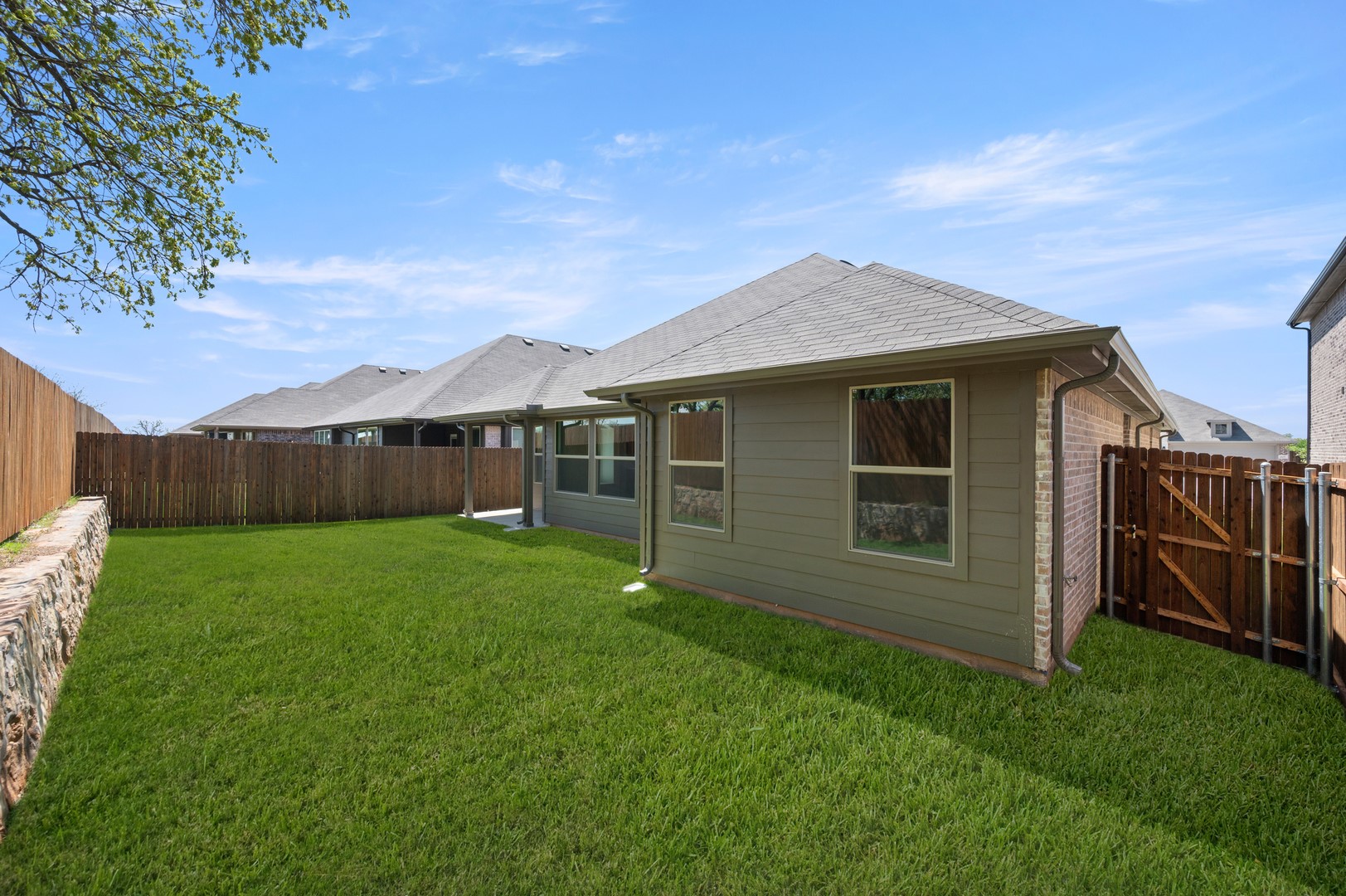 1140 Avery Road Granbury TX 76049