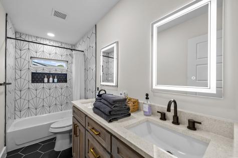 5417 Vicki Street Haltom City TX 76117