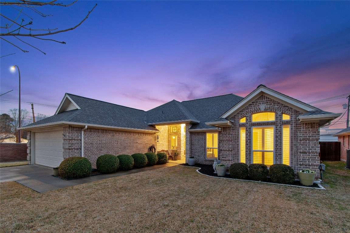 324 Cecile Court Arlington TX 76013