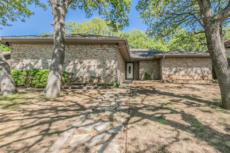 2707 Woodshire Drive Arlington TX 76016