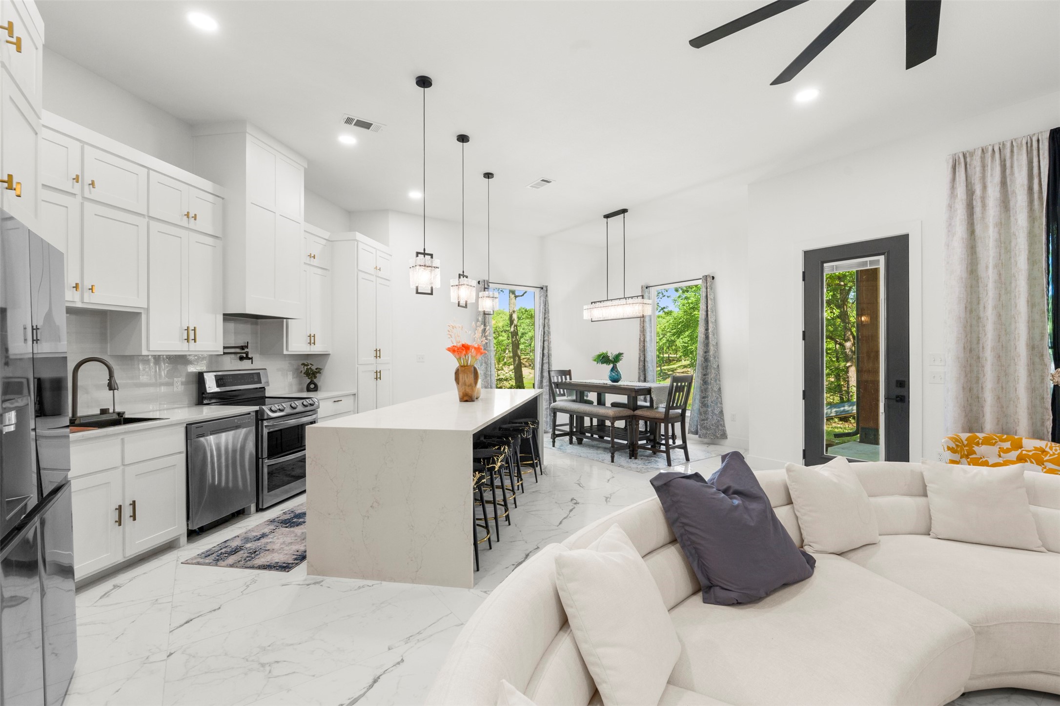265 Shadow Oaks Streetman TX 75859