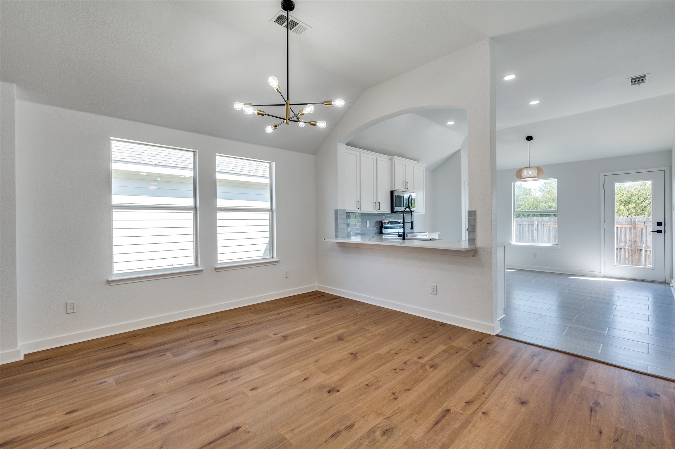 1028 Aviary Drive Aubrey TX 76227