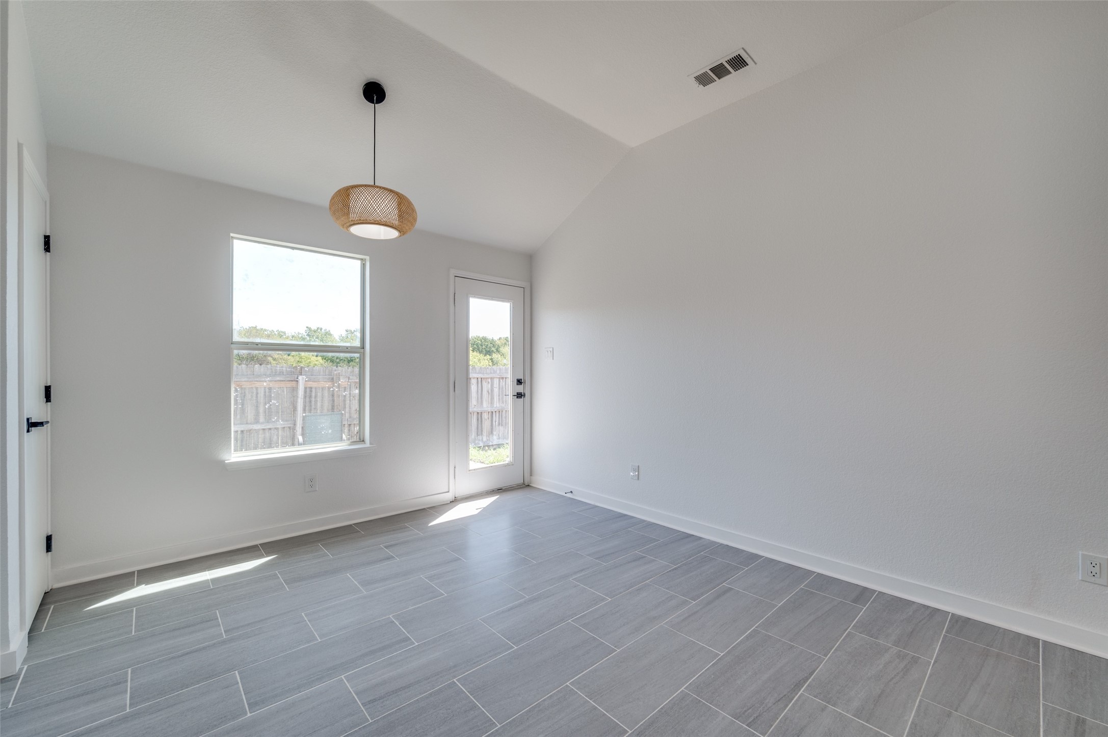 1028 Aviary Drive Aubrey TX 76227