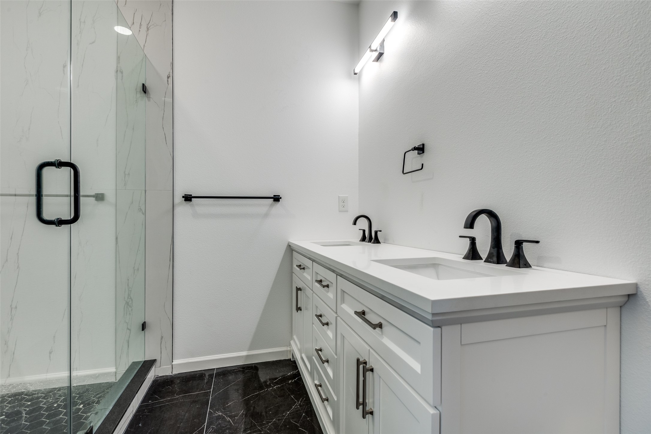 1727 Pear Dallas TX 75215