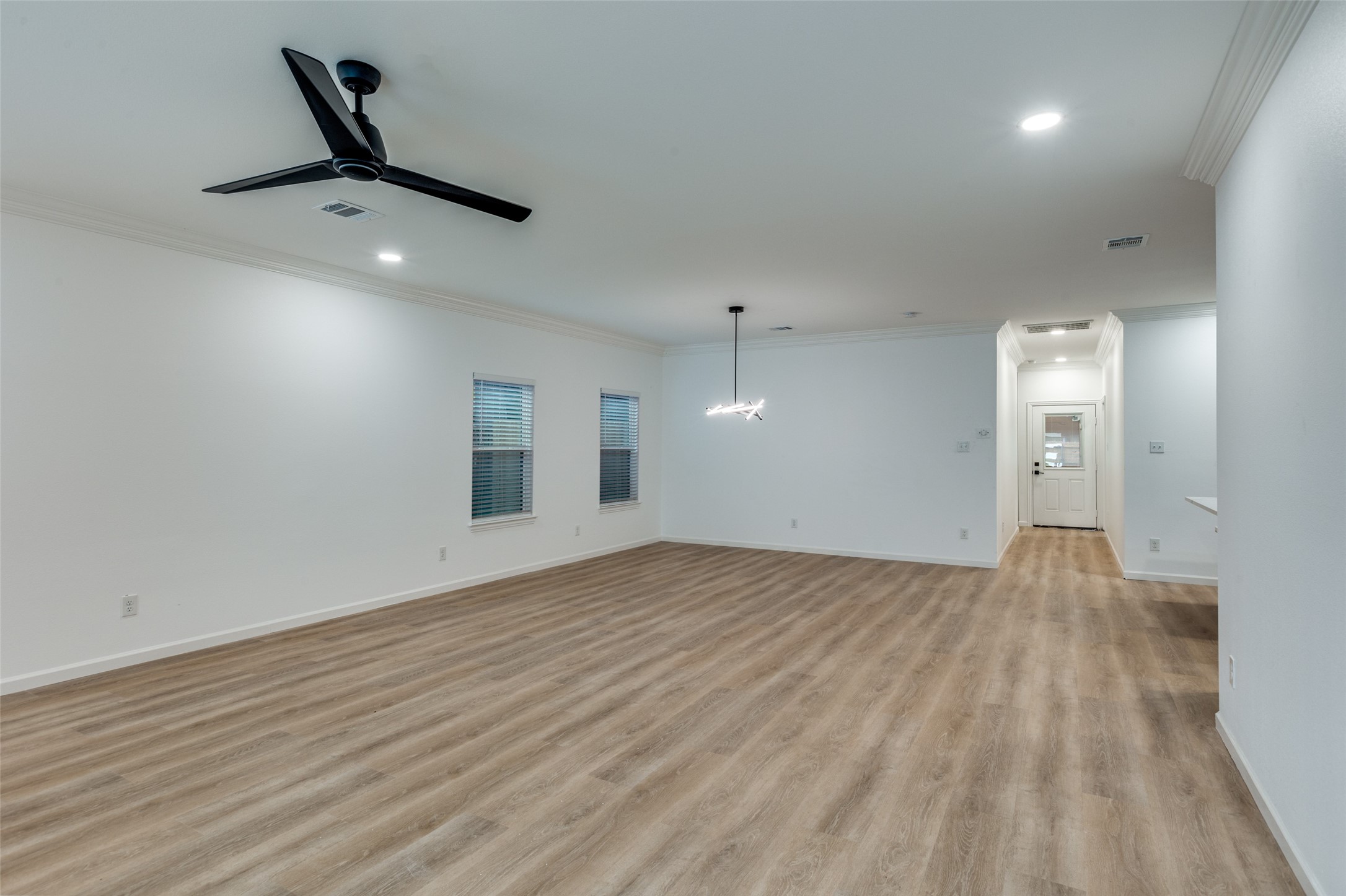 1727 Pear Dallas TX 75215