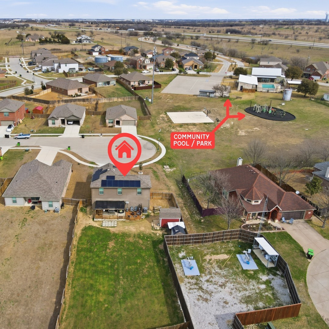 112 Saloon Cove E Newark TX 76071