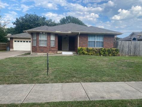 1640 Greenway Court Midlothian TX 76065