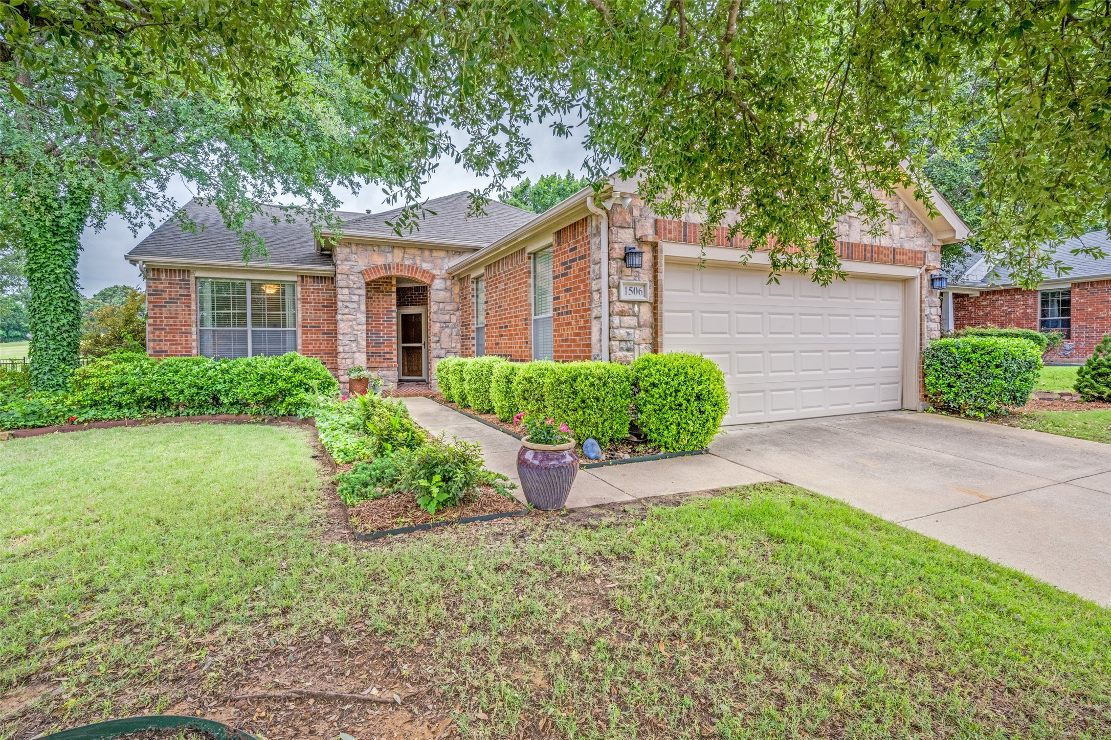 1506 Pine Hills Lane Corinth TX 76210