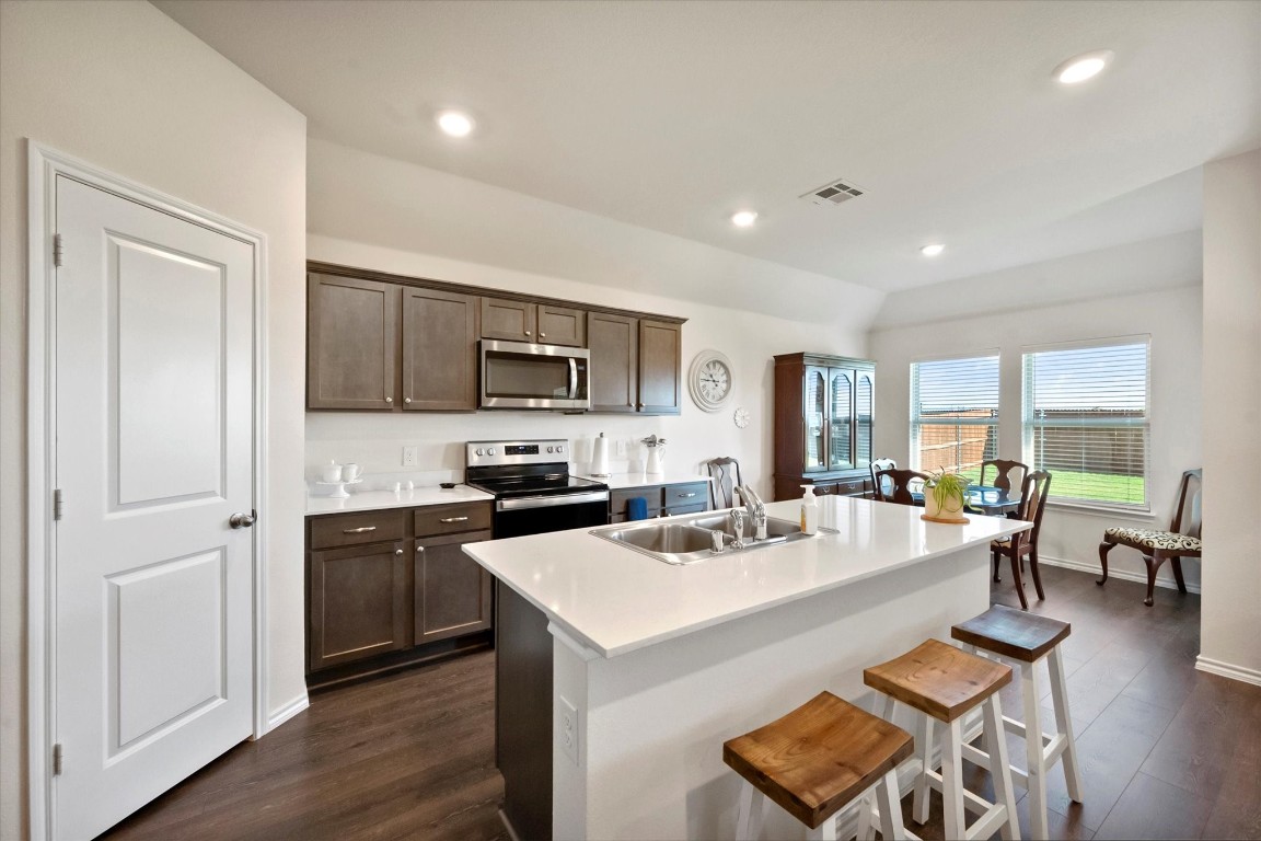 524 Unbridled Road Waxahachie TX 75165