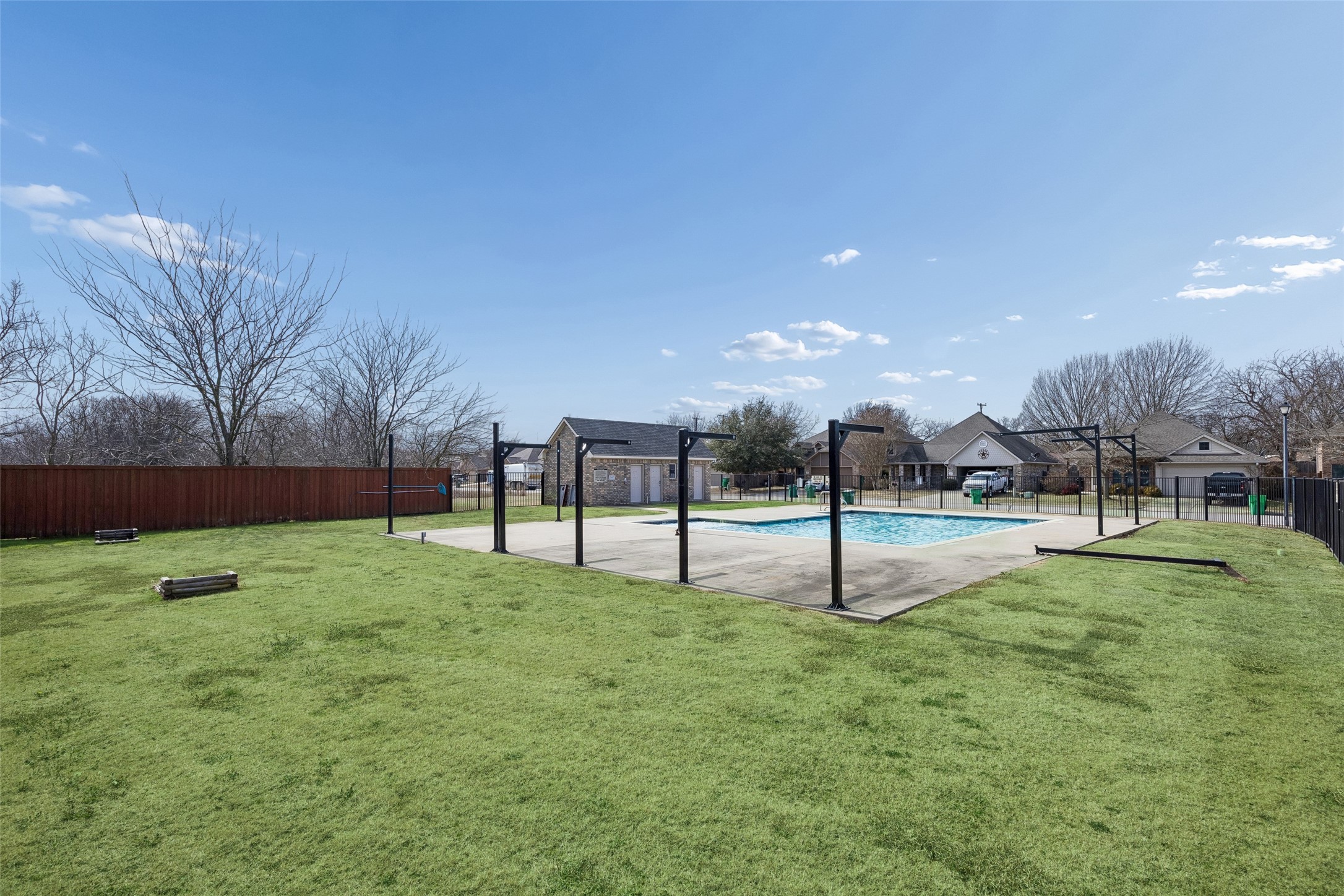 1815 Vallana Drive Gainesville TX 76240
