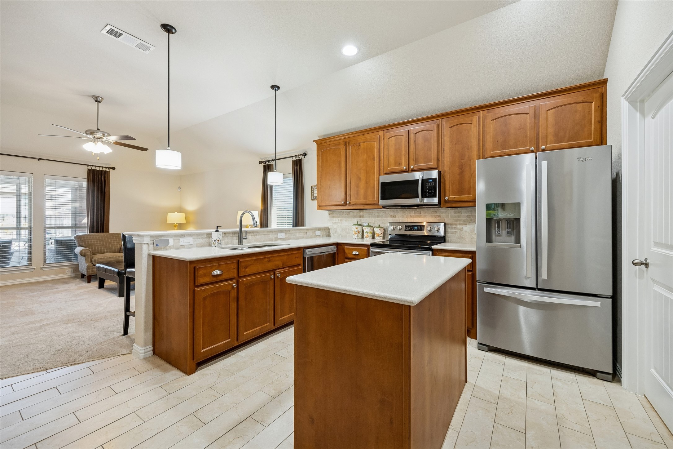 1815 Vallana Drive Gainesville TX 76240