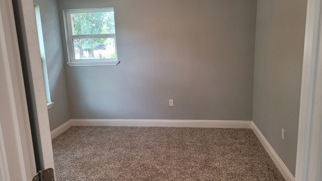 1102 Sproles Drive Benbrook TX 76126