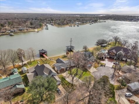 110 Northwood Place Enchanted Oaks TX 75156