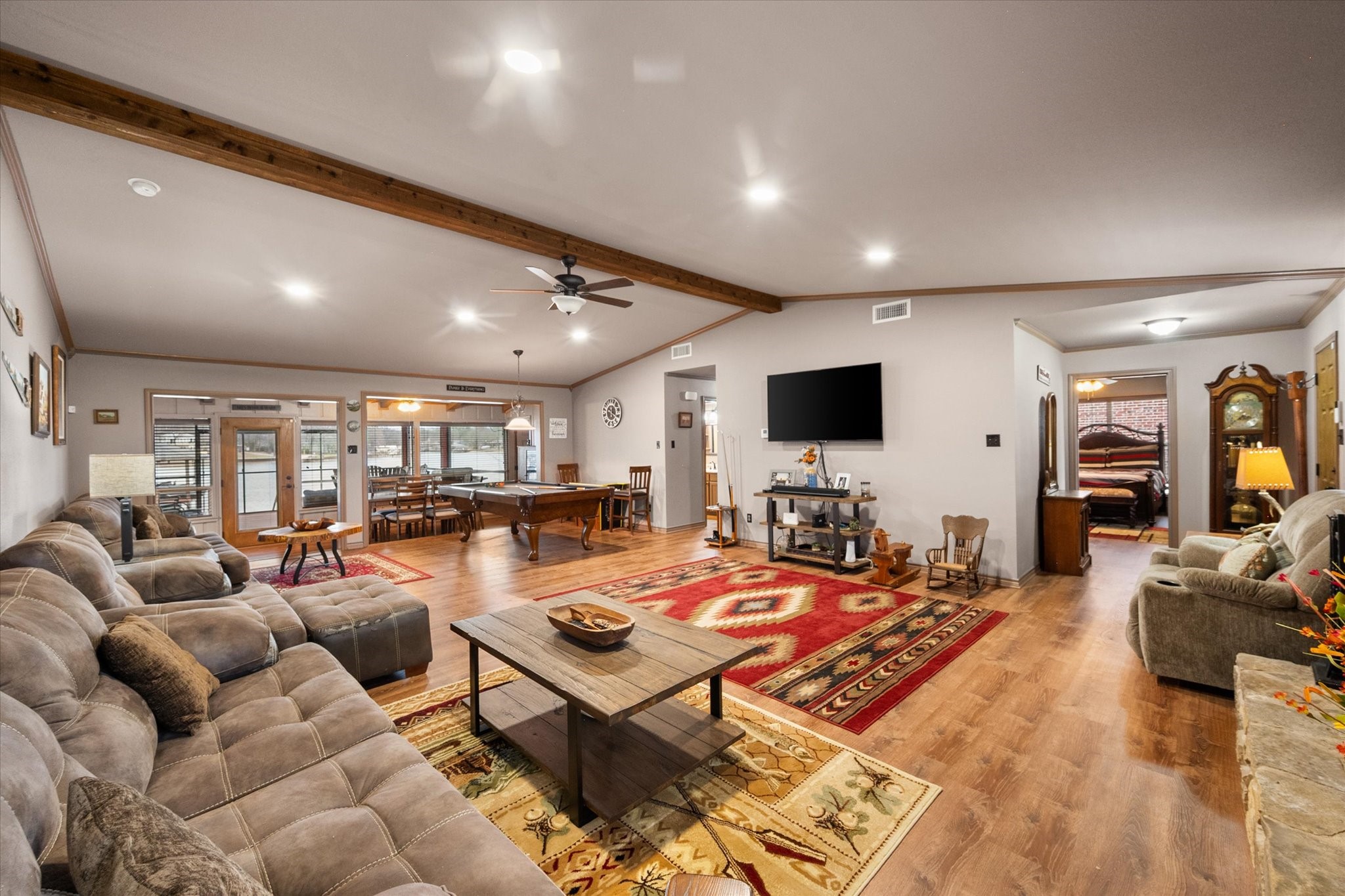 110 Northwood Place Enchanted Oaks TX 75156