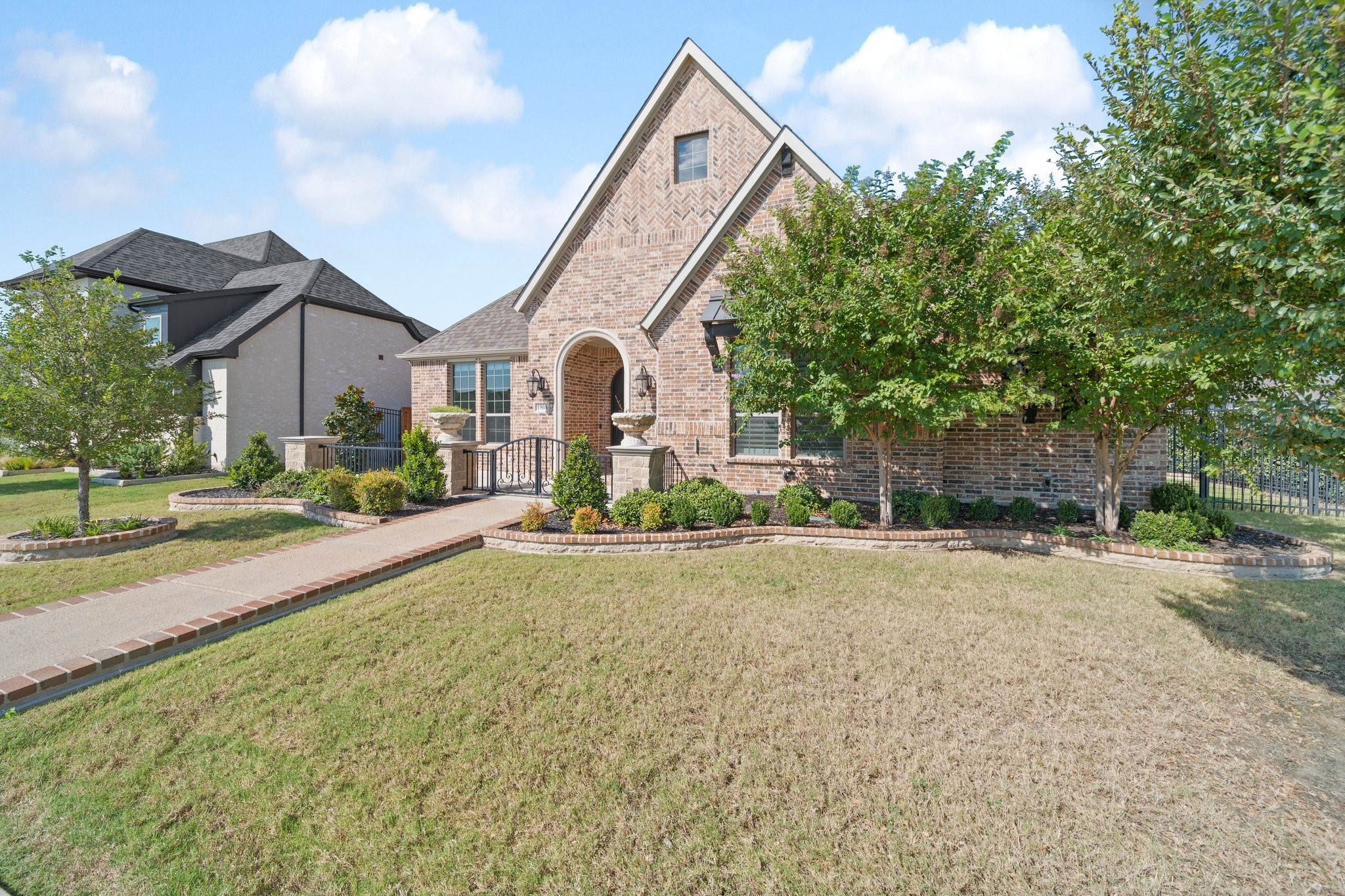 1908 Granite Range Lane Arlington TX 76005