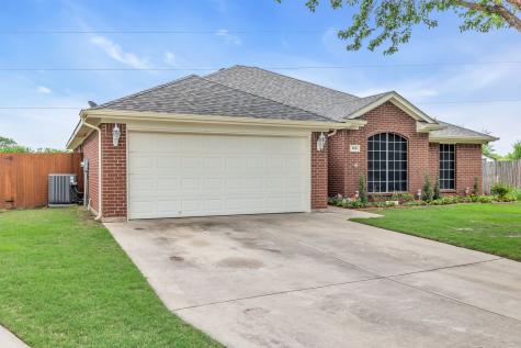 900 White Clover Court Burleson TX 76028