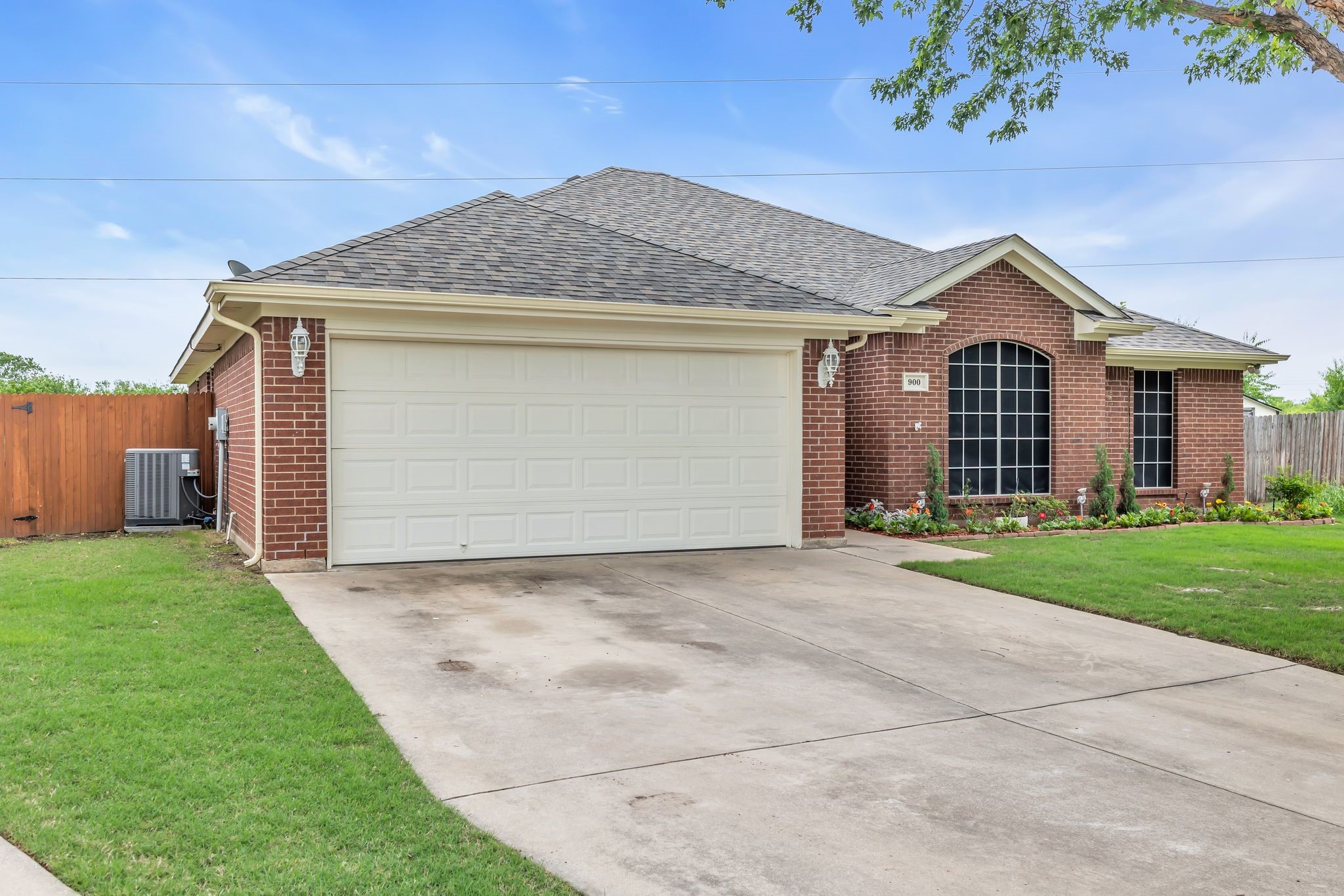 900 White Clover Court Burleson TX 76028