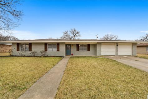 705 W Margaret Street Robinson TX 76706