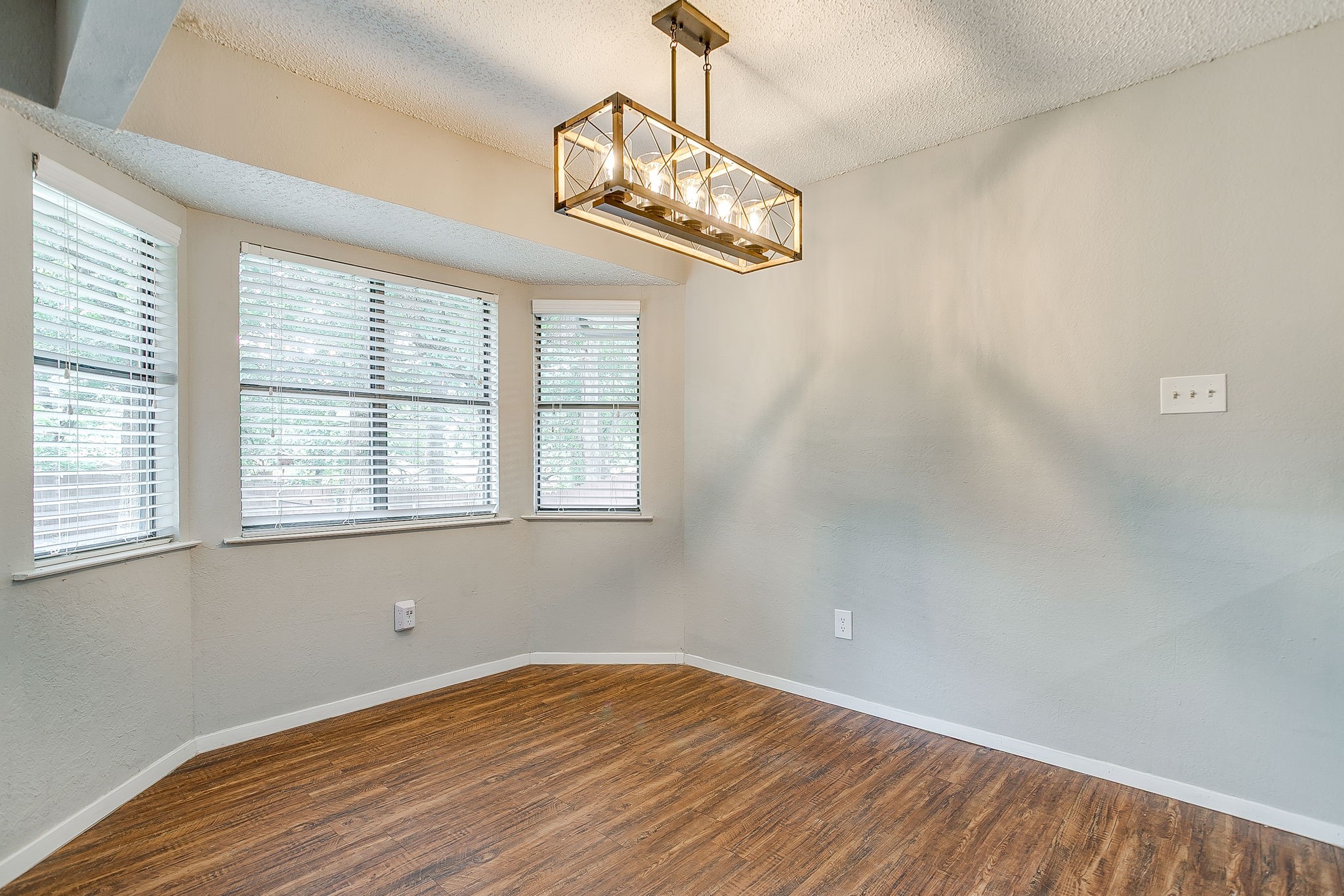7612 Ripple Creek Court Fort Worth TX 76120