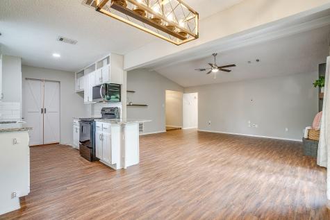 7612 Ripple Creek Court Fort Worth TX 76120