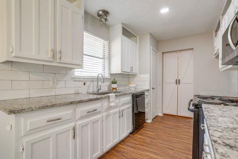 7612 Ripple Creek Court Fort Worth TX 76120