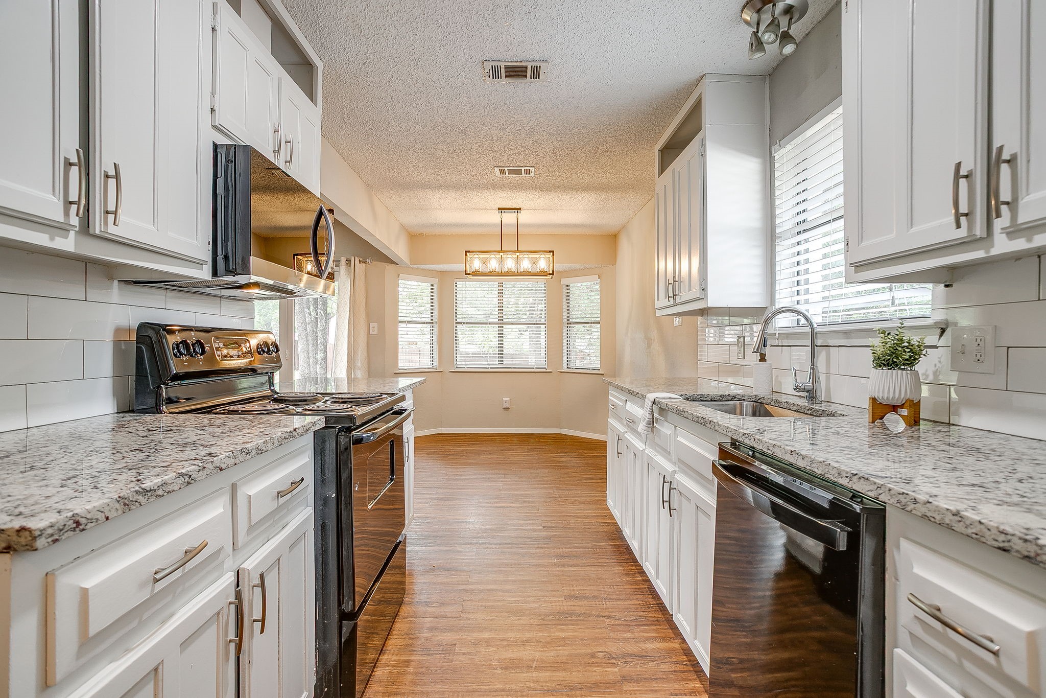 7612 Ripple Creek Court Fort Worth TX 76120