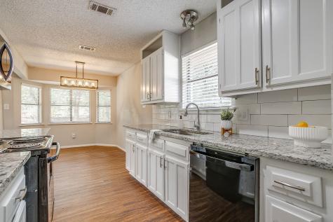 7612 Ripple Creek Court Fort Worth TX 76120