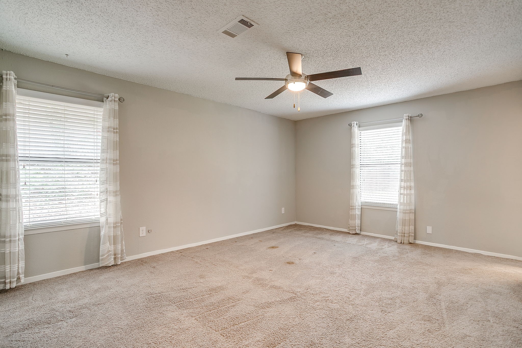 7612 Ripple Creek Court Fort Worth TX 76120