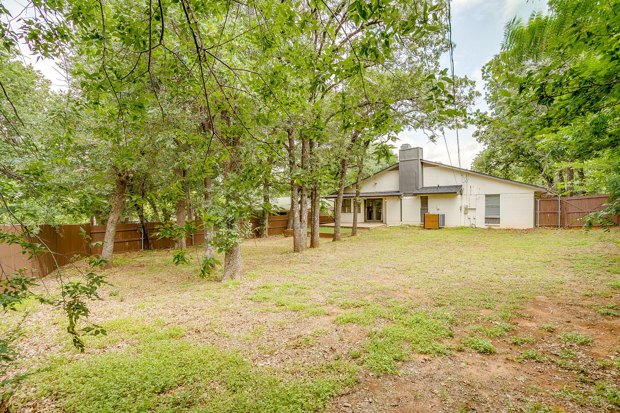 7612 Ripple Creek Court Fort Worth TX 76120