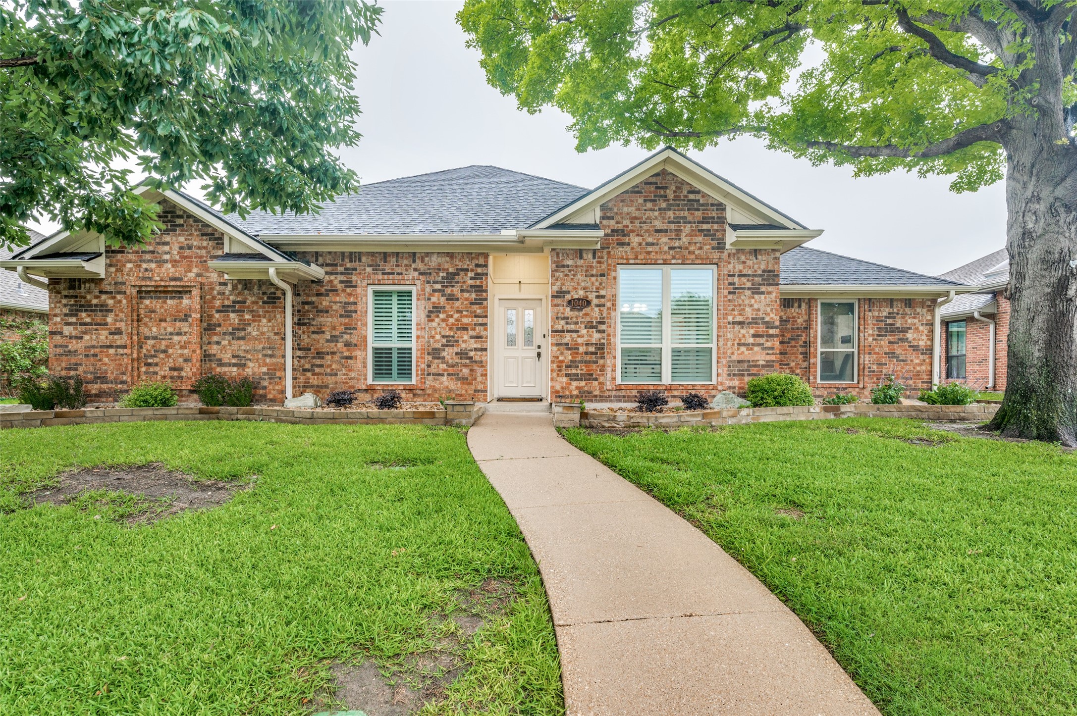1040 Magnolia Drive Carrollton TX 75007
