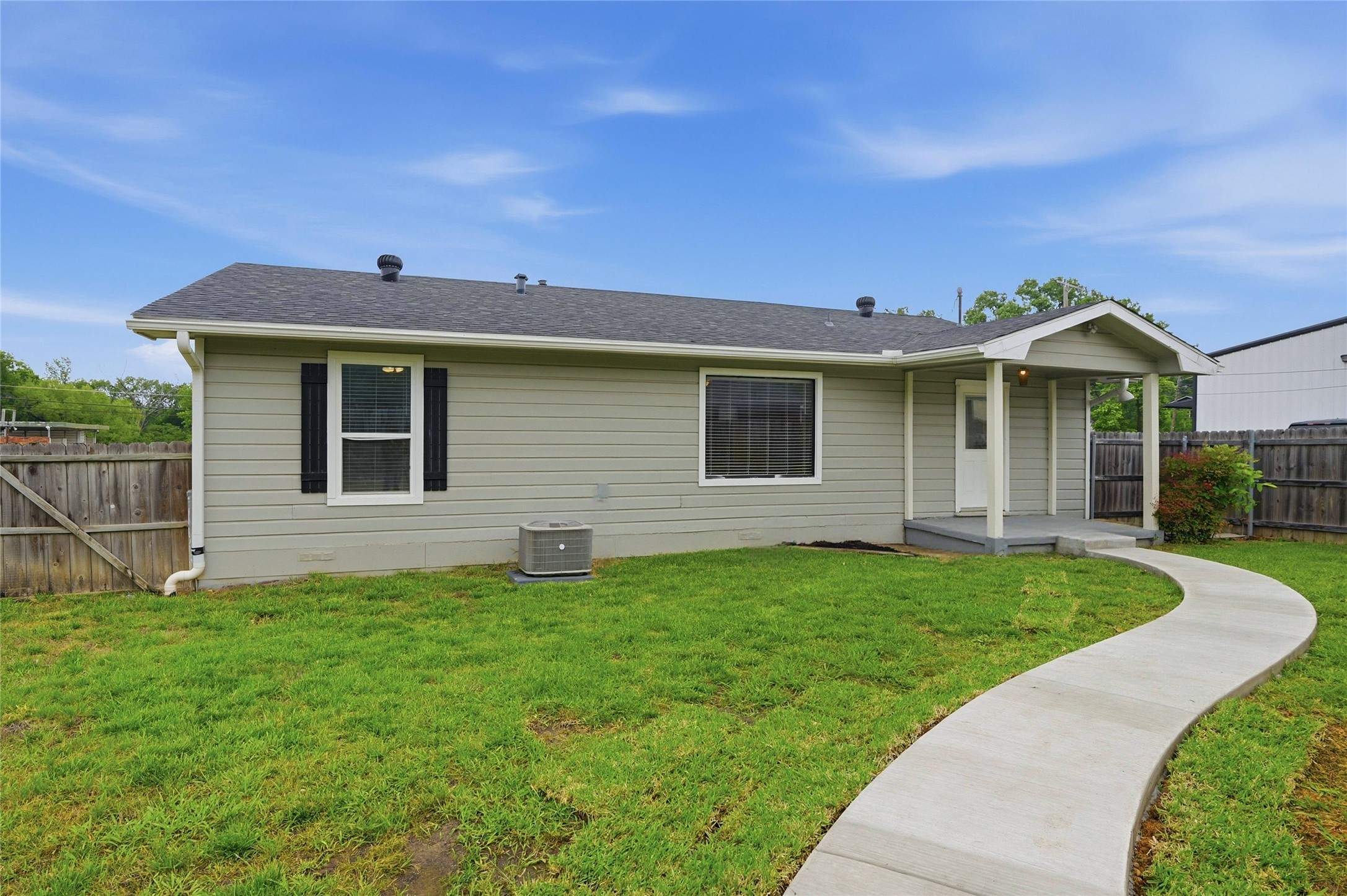 306 W Haning Street Howe TX 75459