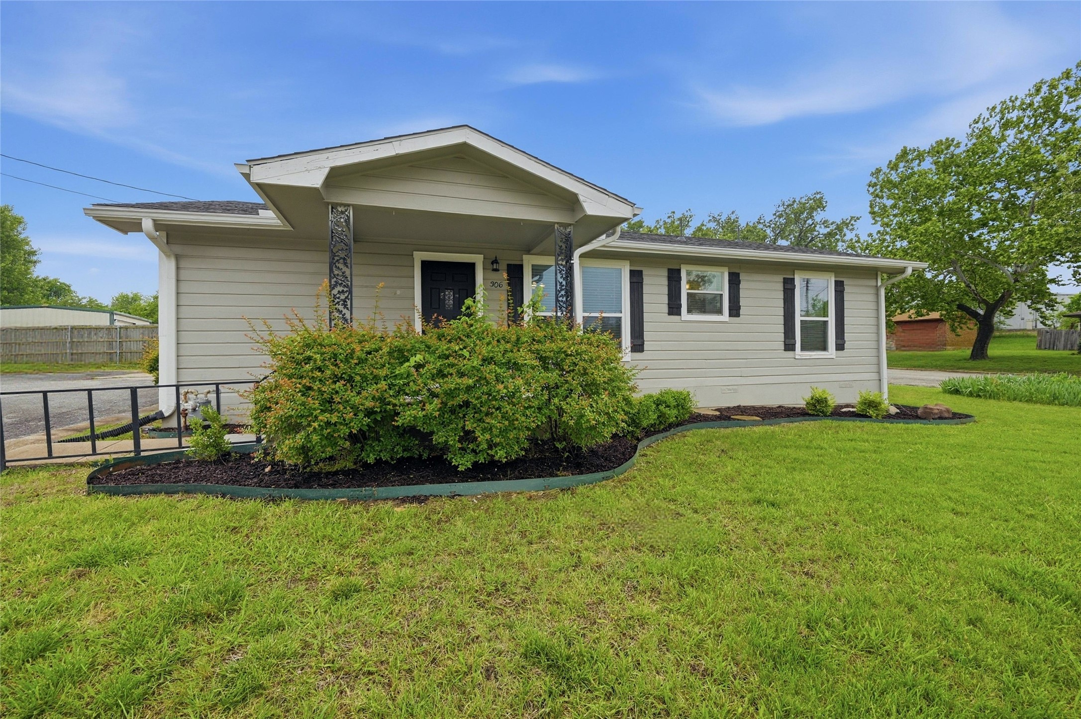 306 W Haning Street Howe TX 75459