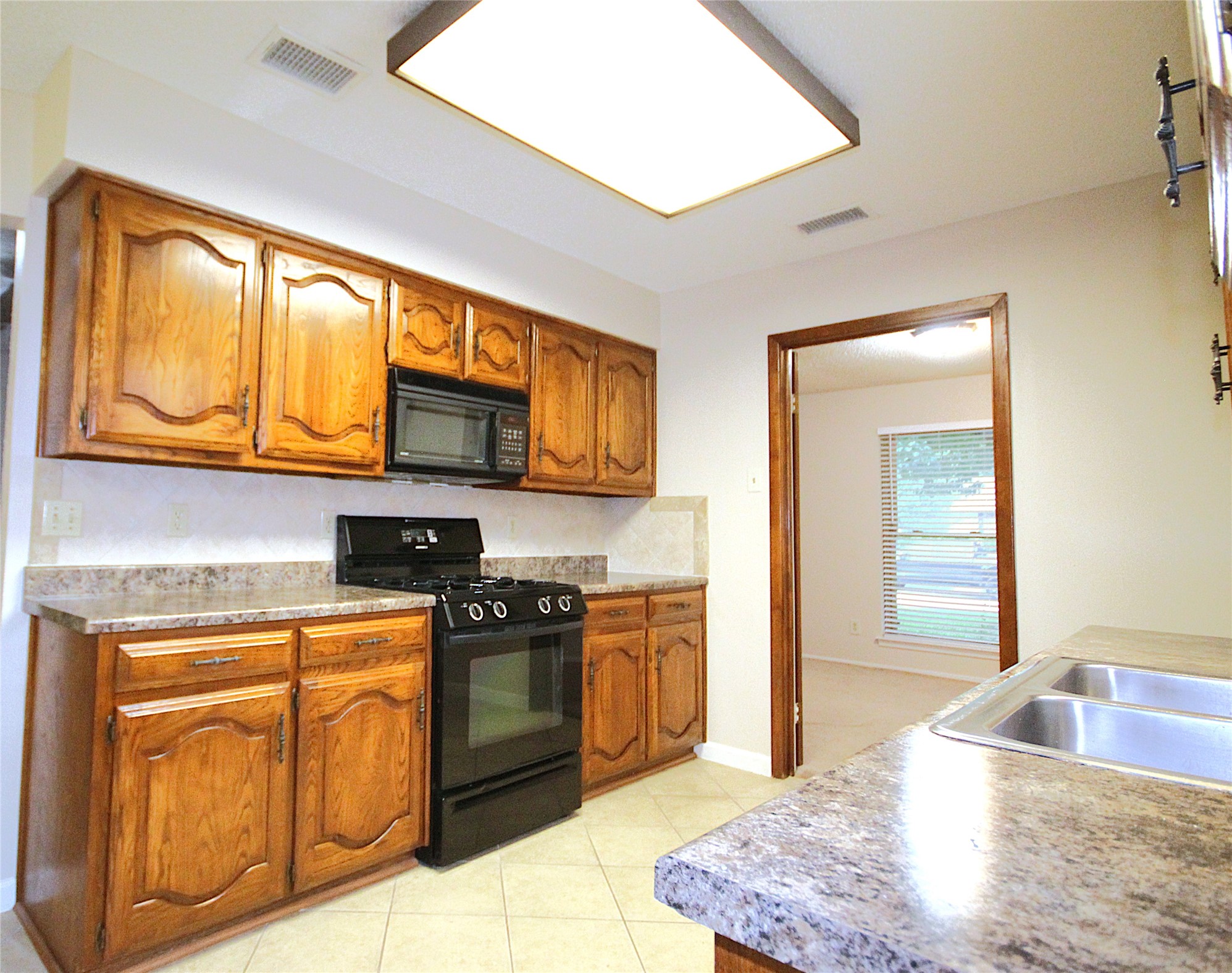 3610 Cheyenne Trail Garland TX 75044