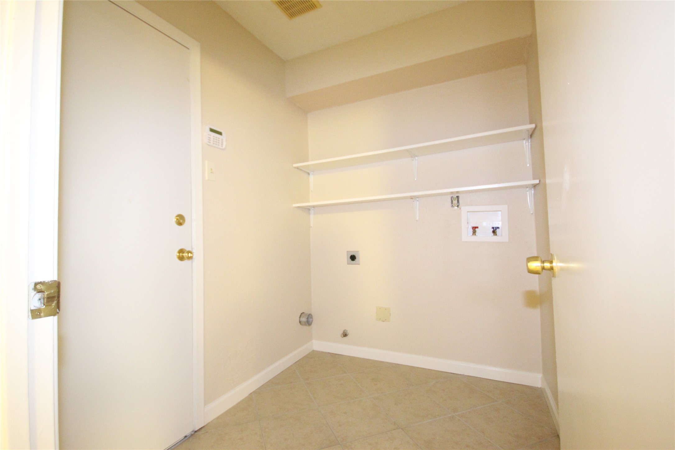 3610 Cheyenne Trail Garland TX 75044