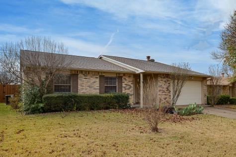7436 Sandhurst Lane S North Richland Hills TX 76182
