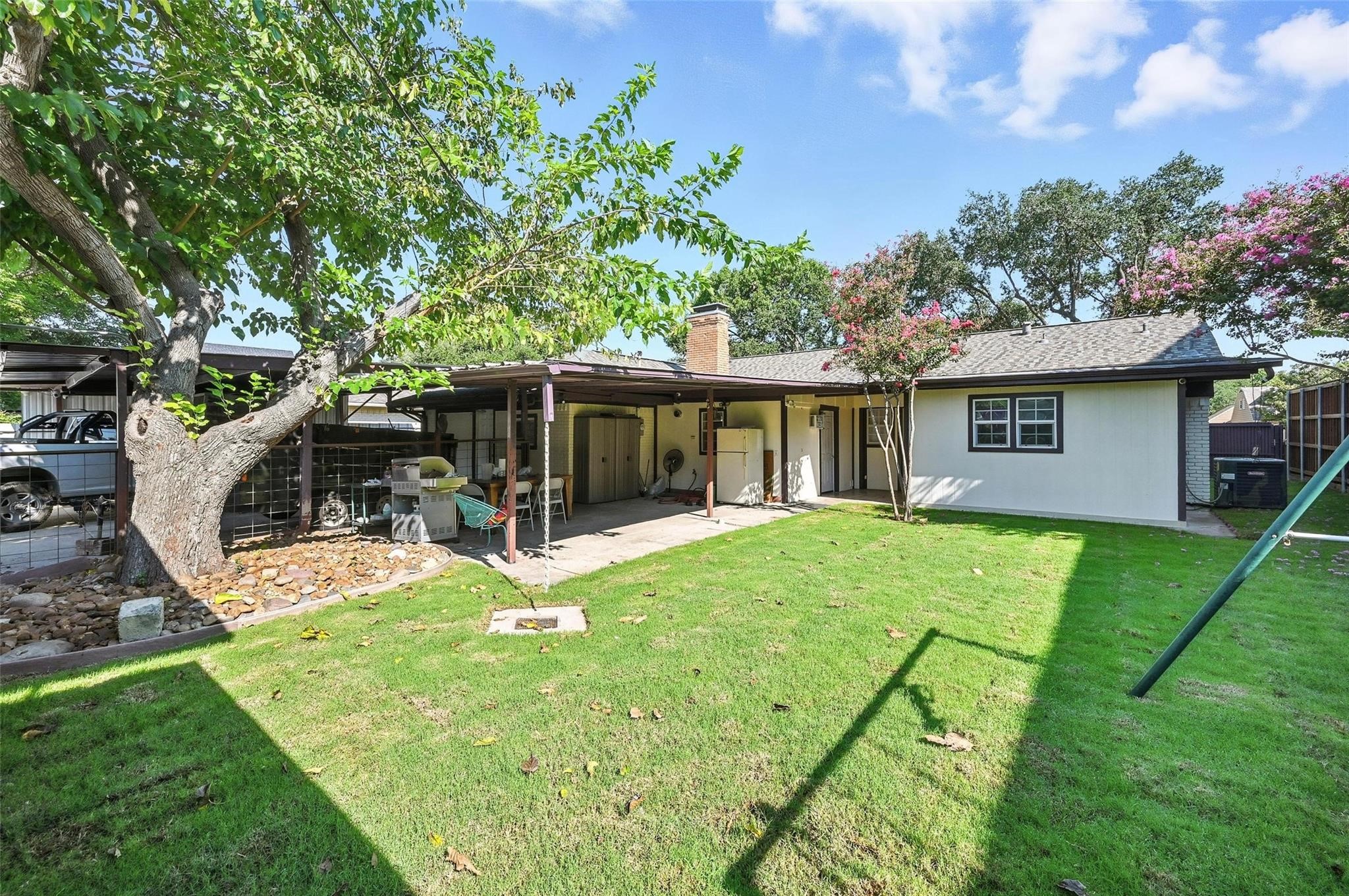 3534 Royal Lane Dallas TX 75229
