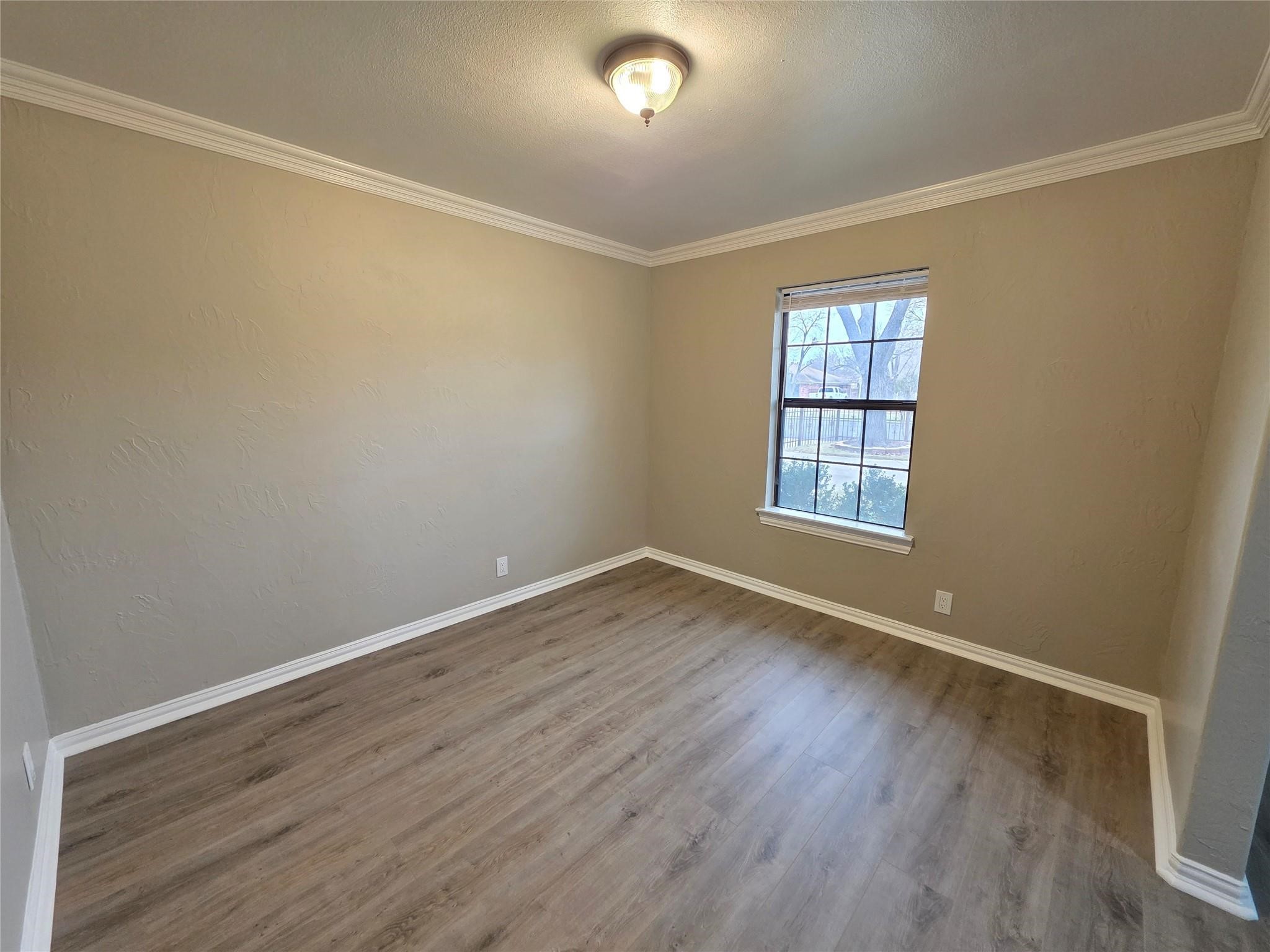 3534 Royal Lane Dallas TX 75229