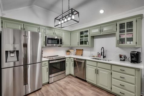 4906 Arborgate Drive Arlington TX 76017