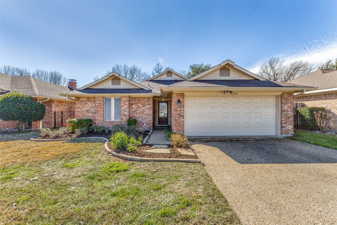 3216 Laurel Oaks Court Garland TX 75044