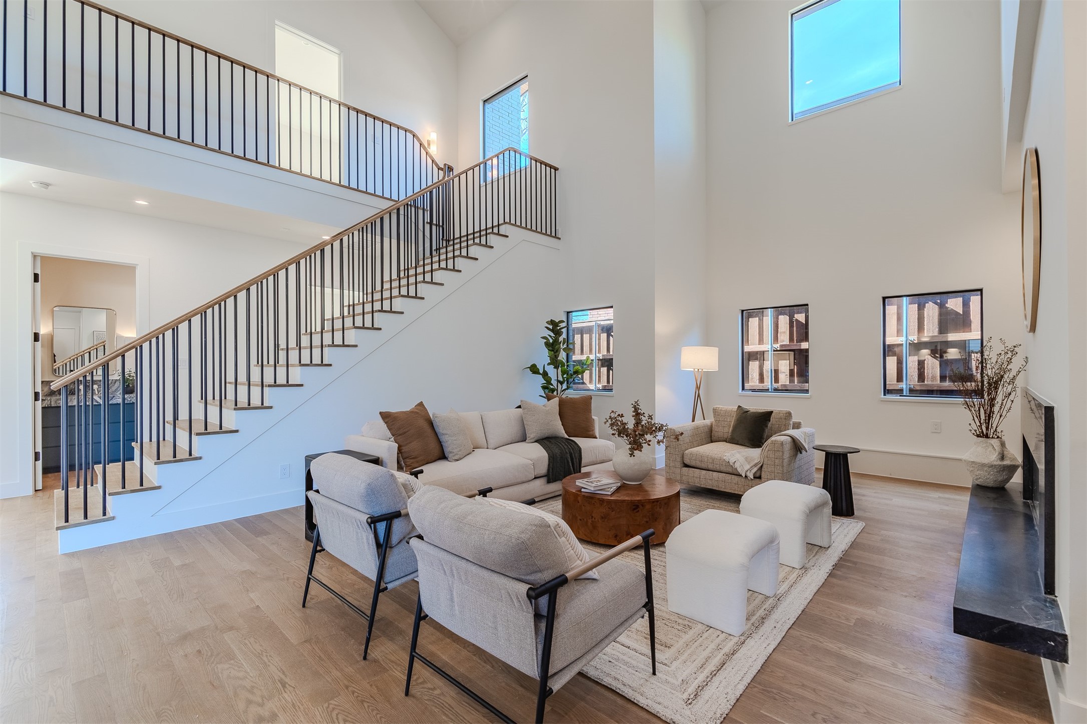 7115 Casa Loma Avenue Dallas TX 75214
