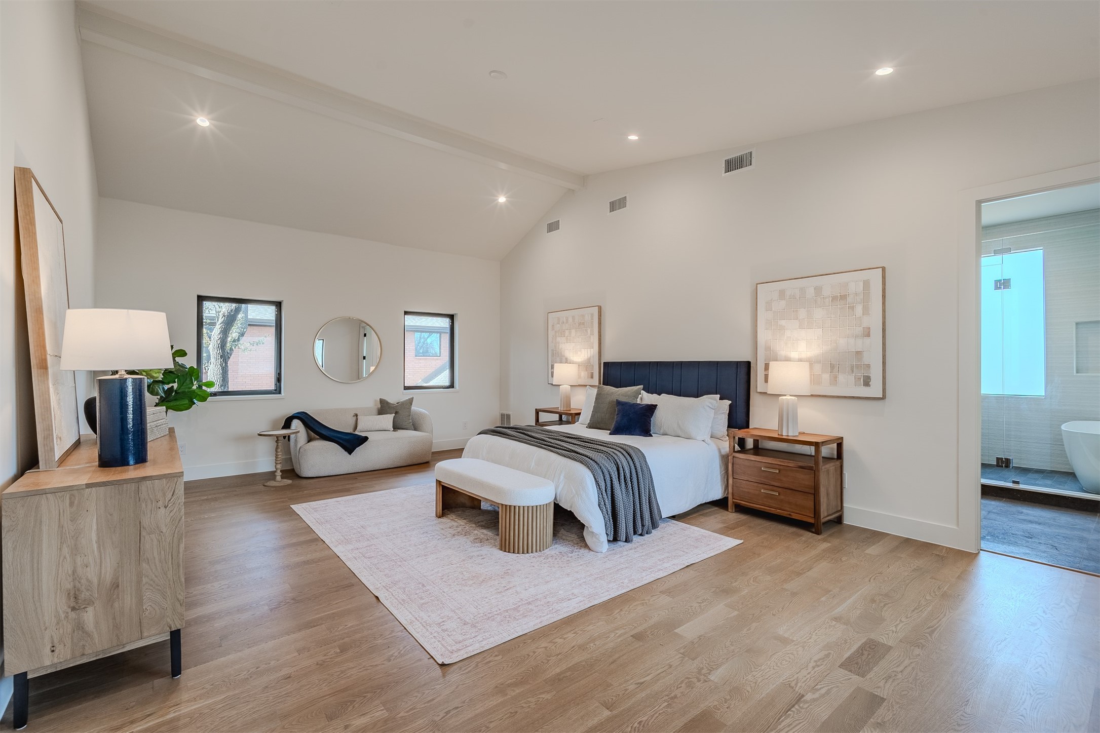 7115 Casa Loma Avenue Dallas TX 75214