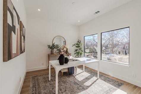 7115 Casa Loma Avenue Dallas TX 75214