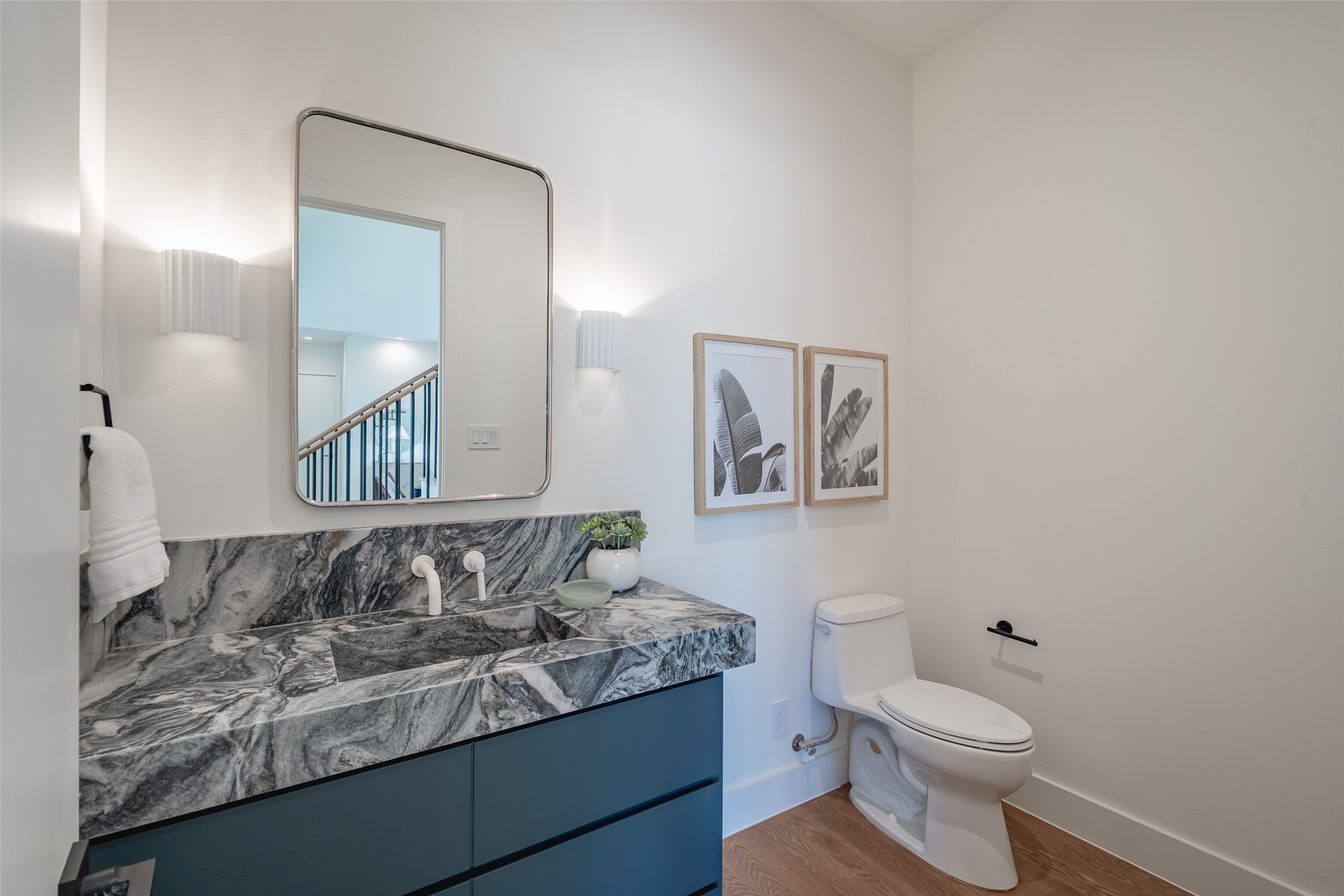 7115 Casa Loma Avenue Dallas TX 75214