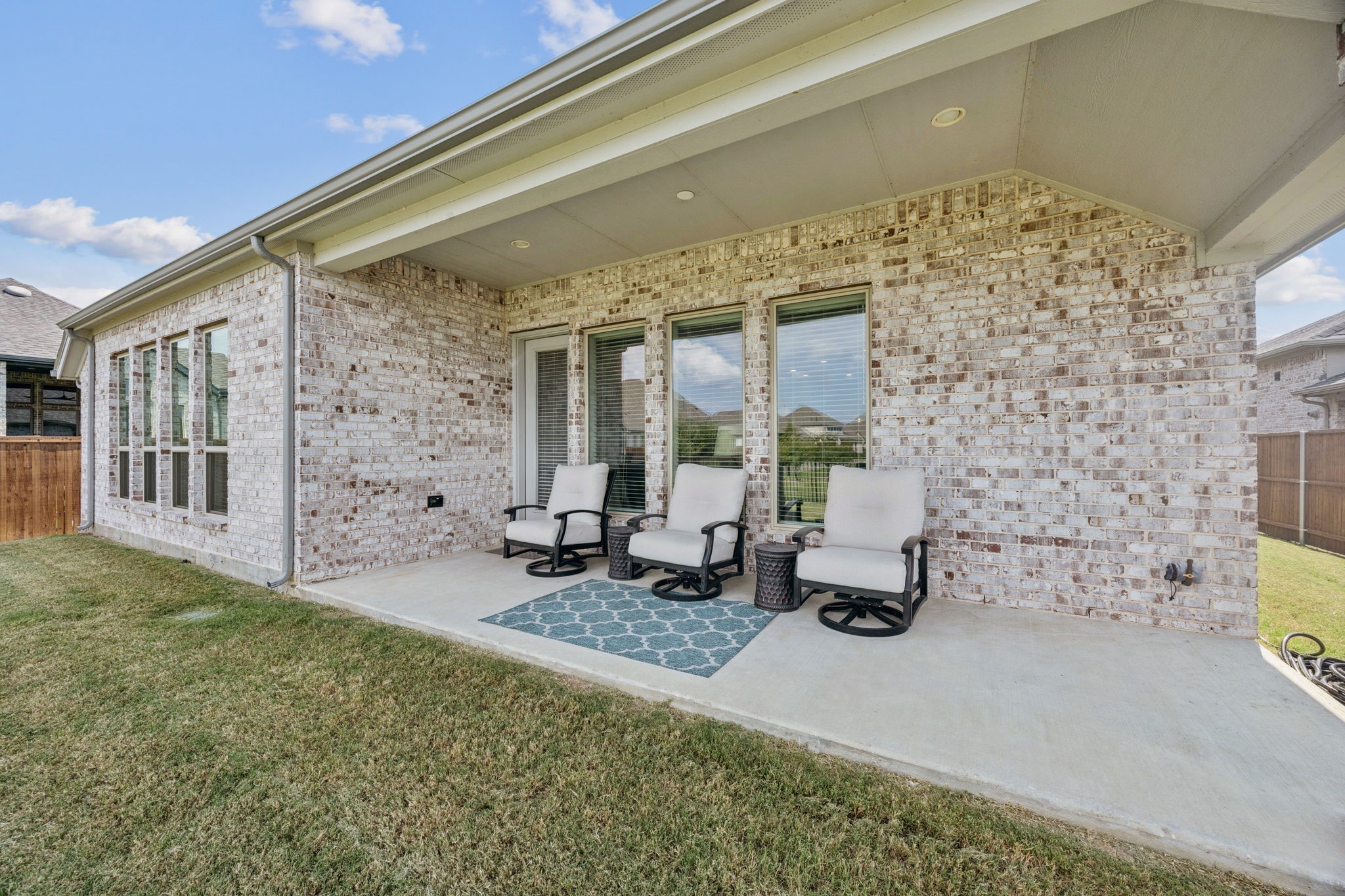 1232 Rushcroft Way Forney TX 75126