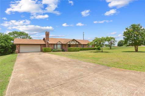 101 Towne West Drive Lorena TX 76655