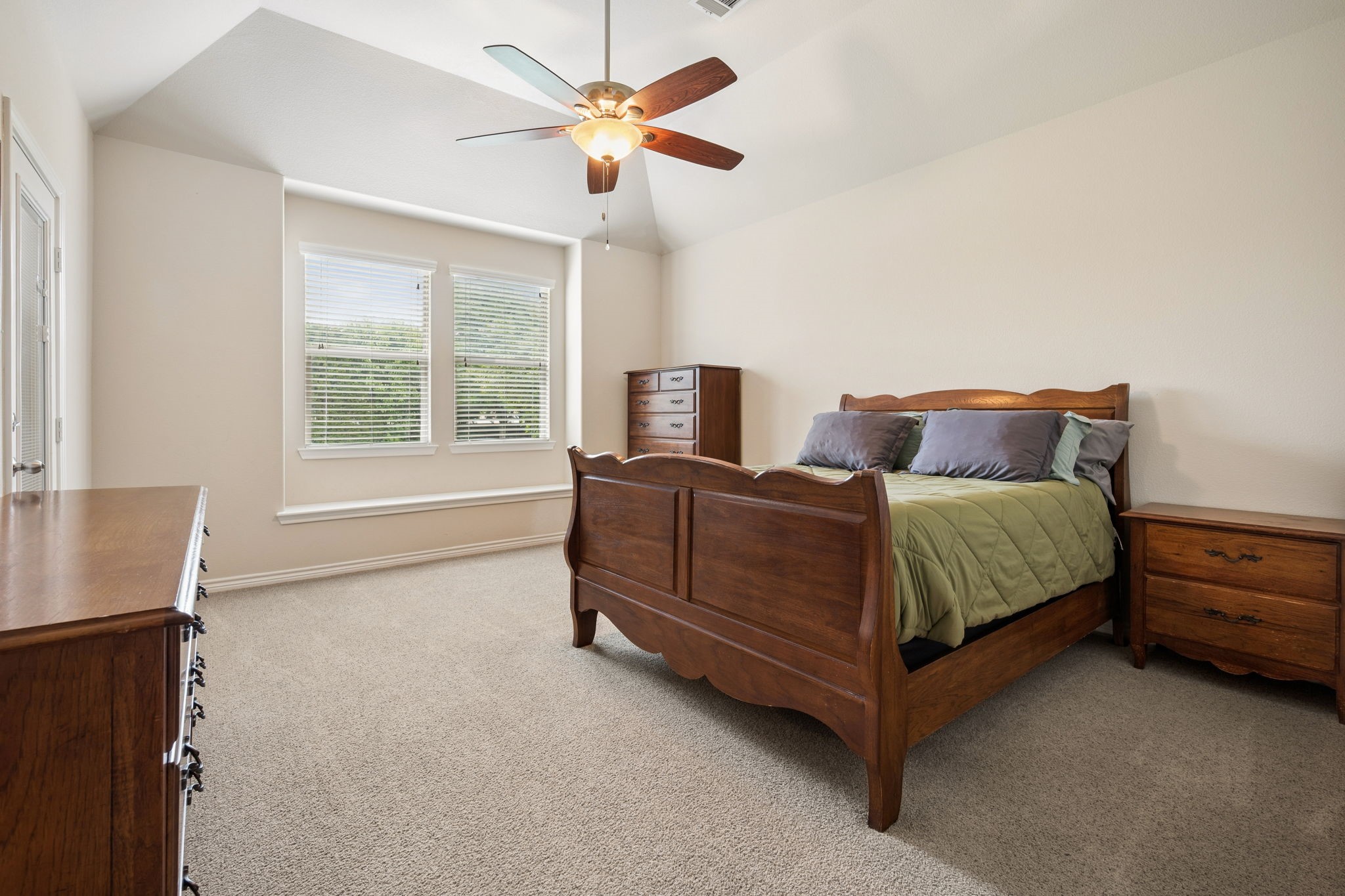 1208 Isabella Lane Savannah TX 76227