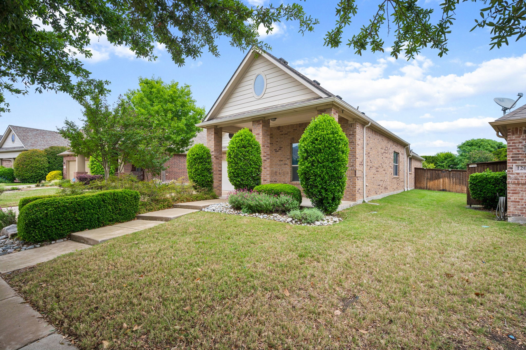 1208 Isabella Lane Savannah TX 76227