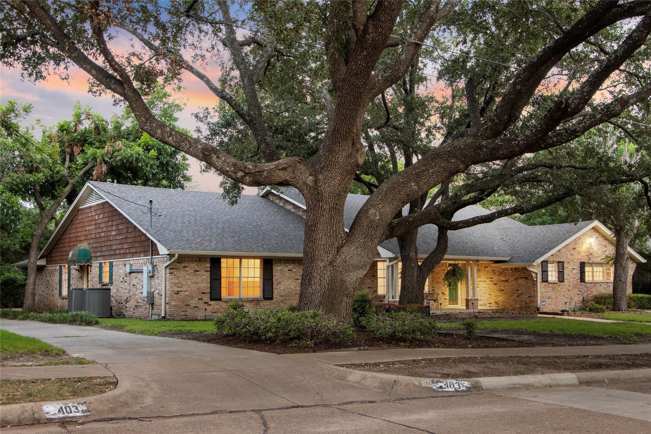 403 Shadywood Lane Richardson TX 75080