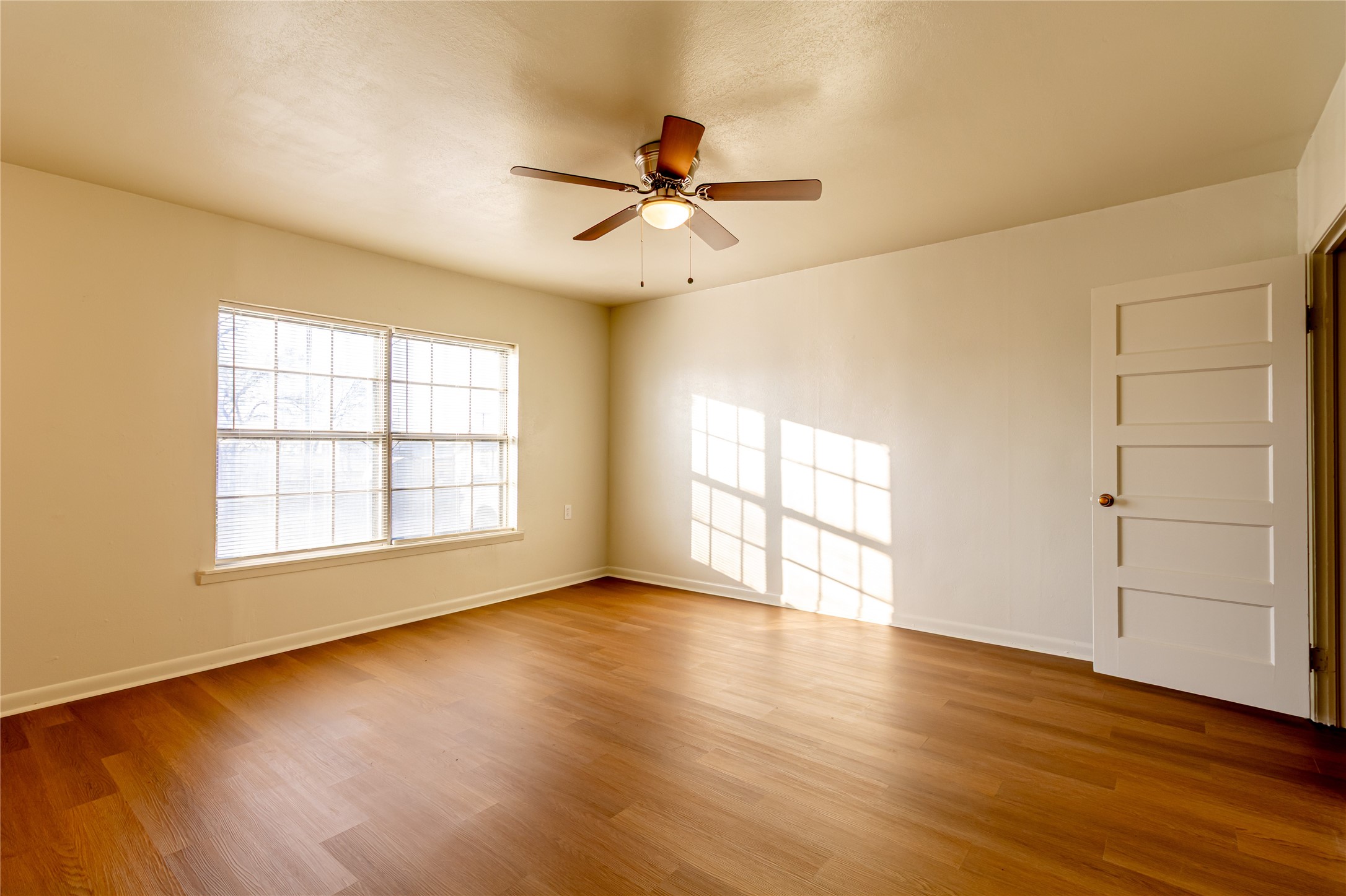 108 W Stroud Street Frost TX 76641